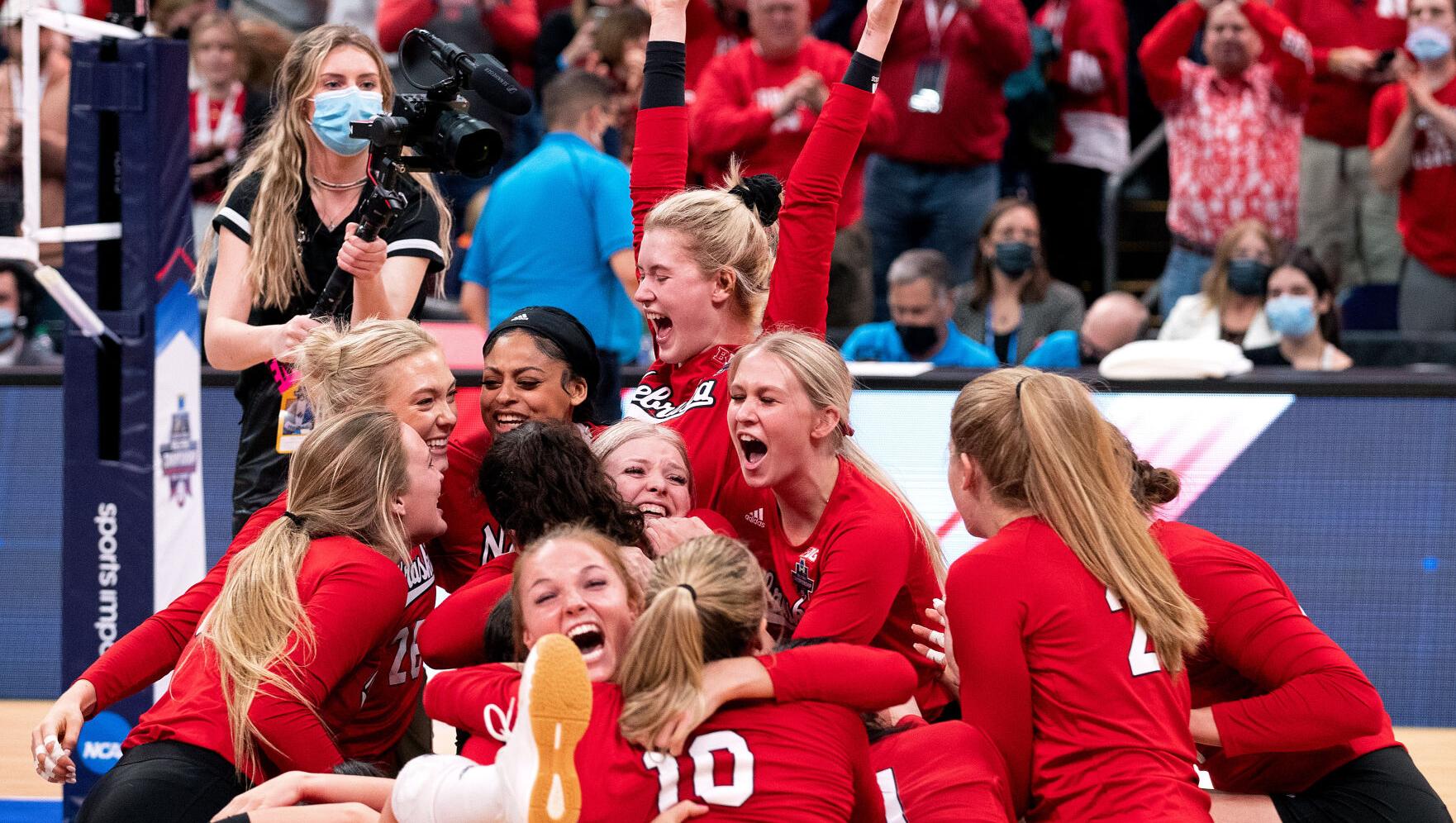 Photos: Nebraska takes on Pittsburgh at NCAA volleyball Final Four